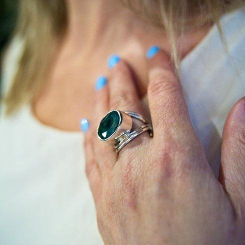 Party Ring in various gemstones